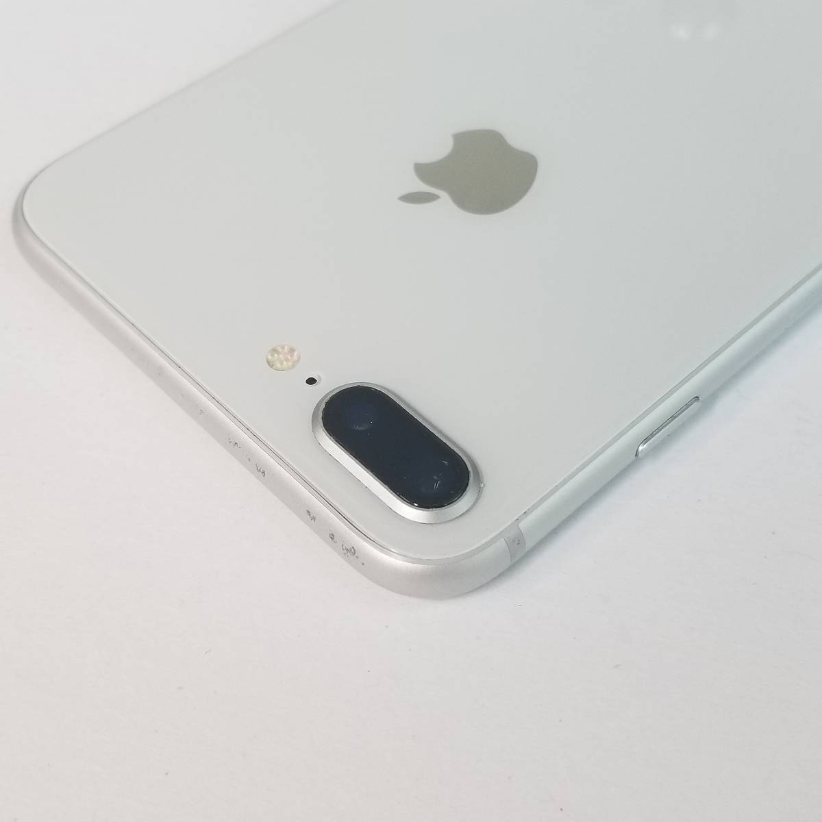 9新 iphone8 plus 64g 白色 移动4g联通4g 卡贴 no.0718