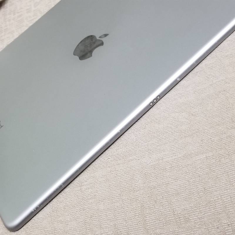 9新 ipad pro(12.9) 128g 深空灰 wifi 4g版 美版 no.