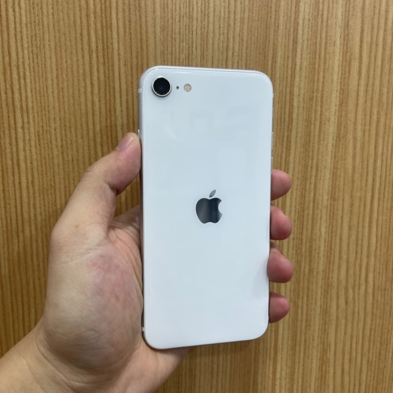 9新 苹果/iphone se 2 128gb 白色 国行 编号2970
