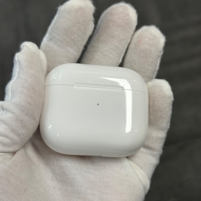 95新 AirPods 三代 国行 编号H75QX 