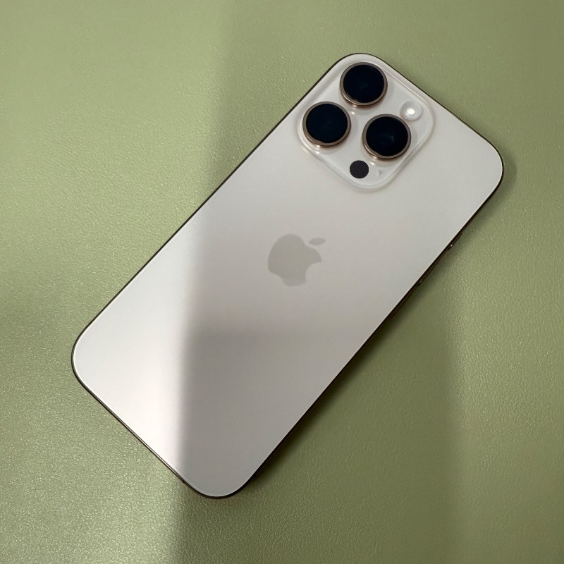 新机 苹果/iPhone 16 Pro 128GB 沙漠色钛金属 sim卡限制T-Mobile 编号54059 