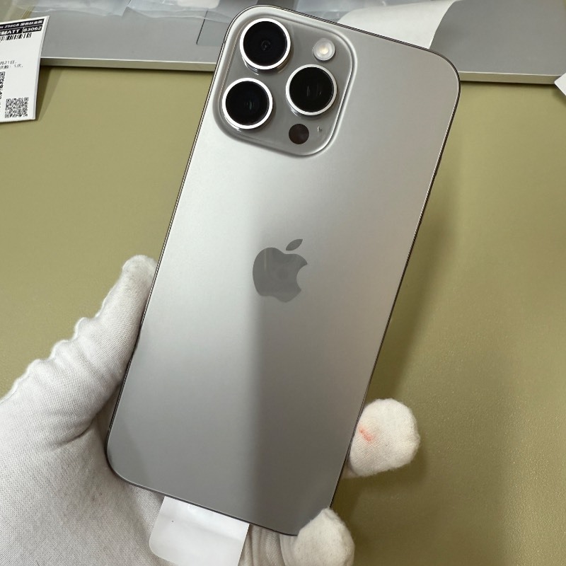 新机 苹果/iPhone 16 Pro Max 256GB 原色钛金属 sim卡限制ATT 编号83062 