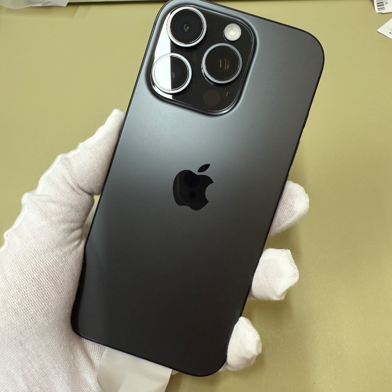新机 苹果/iPhone 16 Pro 256GB 黑色钛金属 sim卡限制ATT 编号27858 