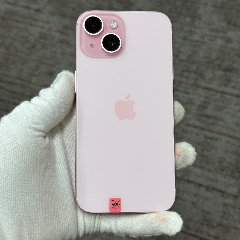 95新 苹果/iPhone 15 256GB 粉色 无锁原生单卡 编号47325 