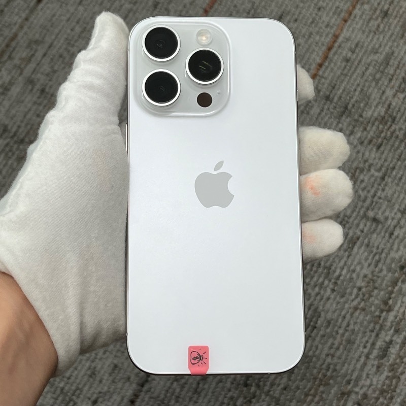 95新 苹果/iPhone 16 Pro 256GB 白色钛金属 无锁版 编号36303 