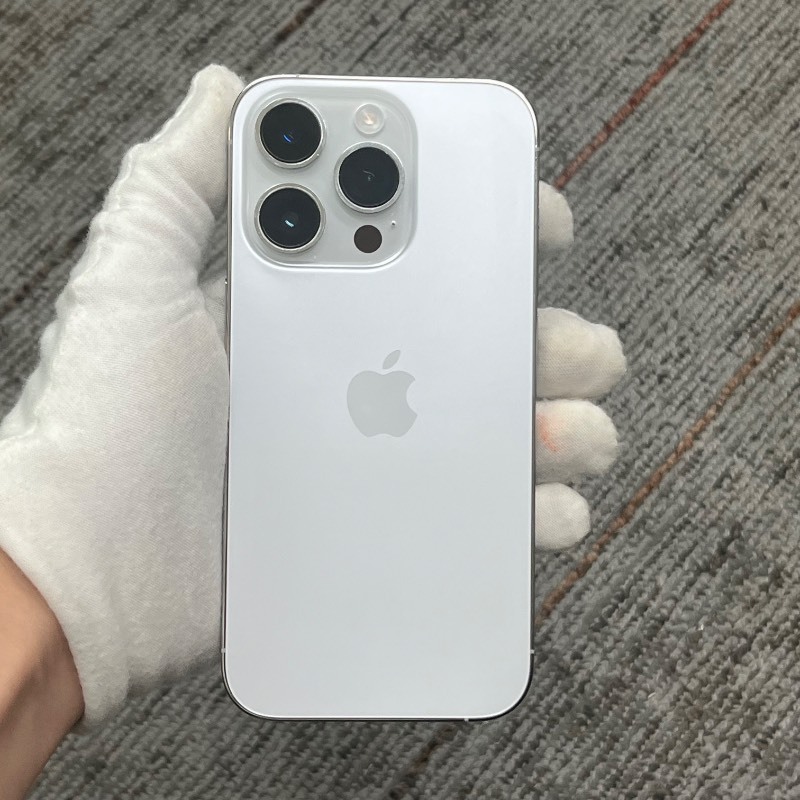 95新 苹果/iPhone 14 Pro 256GB 银色 无锁版 编号10648 