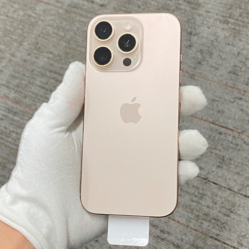 95新 苹果/iPhone 16 Pro 256GB 沙漠色钛金属 无锁版 编号74288 