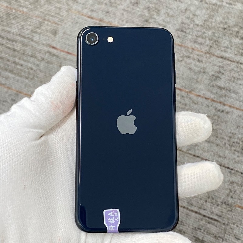95新 苹果/iPhone SE 3 64GB 黑色 无锁版 编号17616 