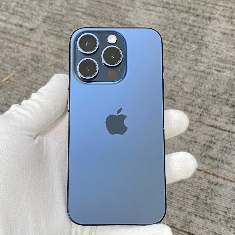 9新 苹果/iPhone 15 Pro 256GB 蓝色钛金属 无锁版 编号54112 