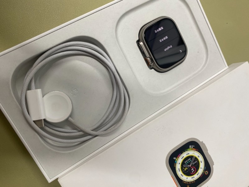 95新 Apple Watch Ultra1代 32GB 原色钛金属 GPS+蜂窝 编号77140 