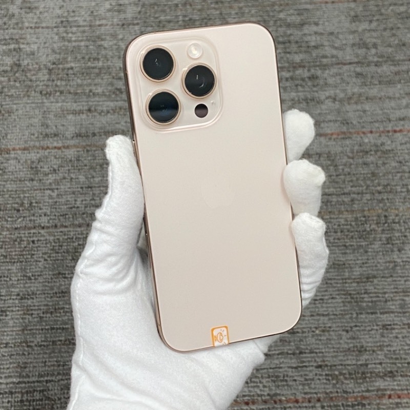 93新 苹果/iPhone 16 Pro 256GB 沙漠色钛金属 无锁版 编号11912 