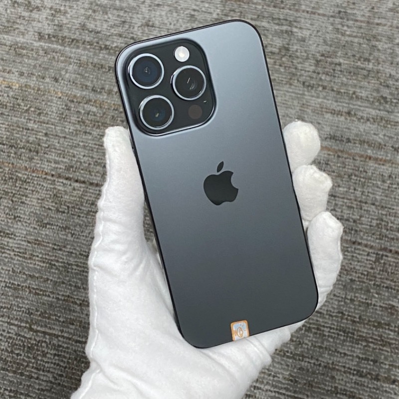 98新 苹果/iPhone 16 Pro 256GB 黑色钛金属 无锁版 编号71806 
