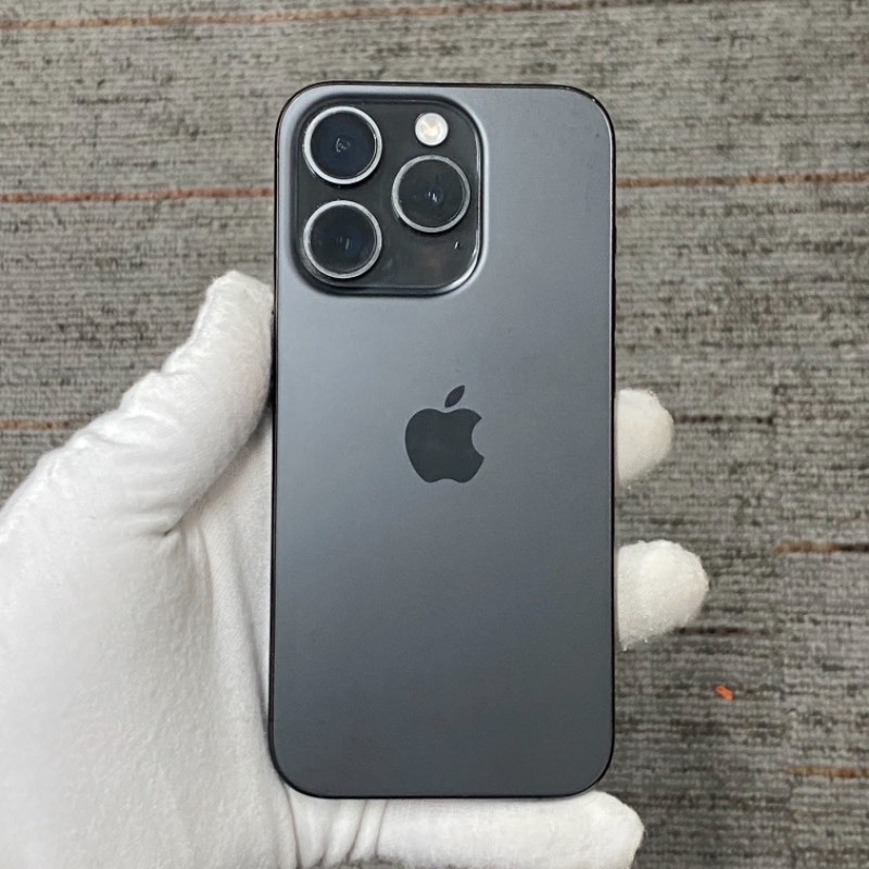9新 苹果/iPhone 15 Pro 256GB 黑色钛金属 无锁原生单卡槽 编号27962 