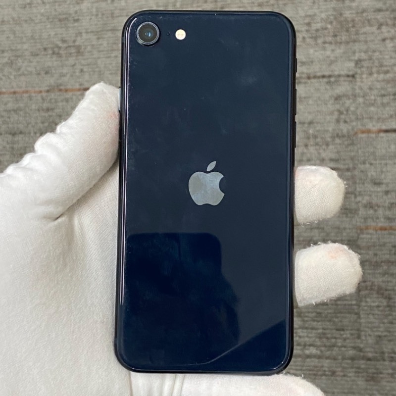 93新 苹果/iPhone SE 3 128GB 黑色 无锁版 编号18452 