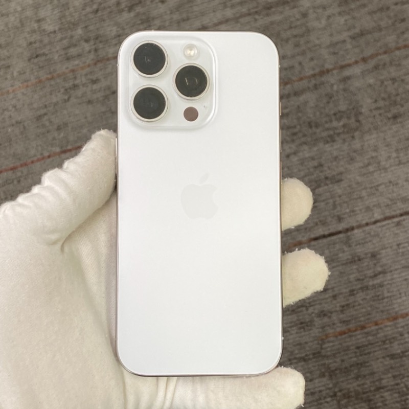 98新 苹果/iPhone 16 Pro 256GB 白色钛金属 无锁版 编号81037 