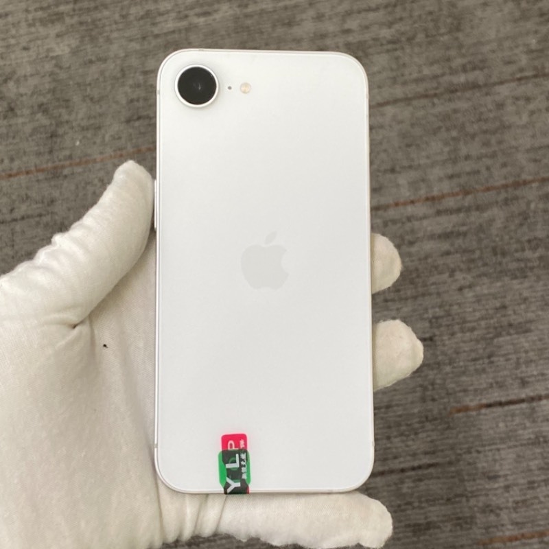 95新 苹果/iPhone 16e 128GB 白色 sim卡限制ATT 编号86362 