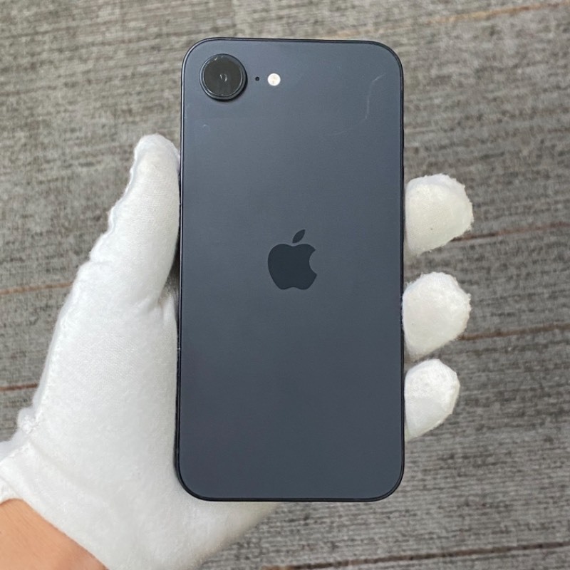 95新 苹果/iPhone 16e 128GB 黑色 sim卡限制ATT 编号67977 