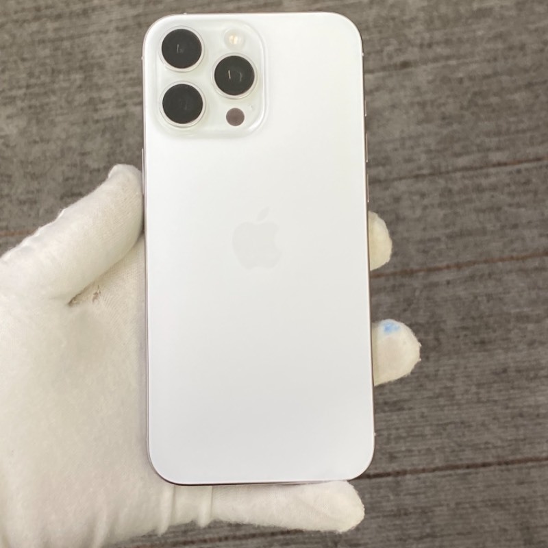 9新 苹果/iPhone 16 Pro Max 256GB 白色钛金属 无锁版 编号97588 
