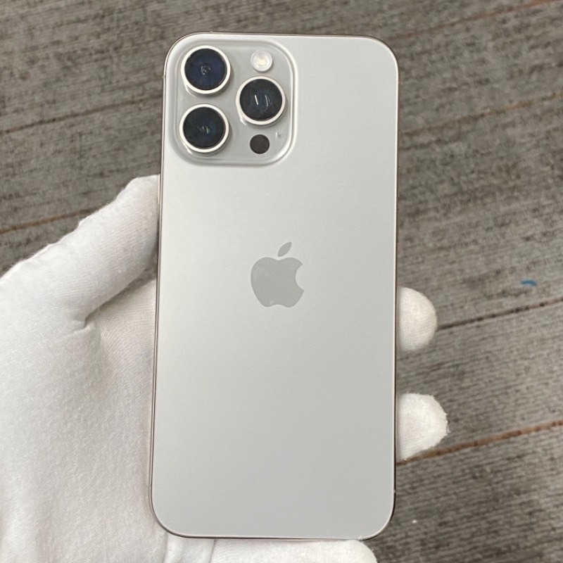 95新 苹果/iPhone 16 Pro Max 256GB 原色钛金属 无锁版 编号44449 