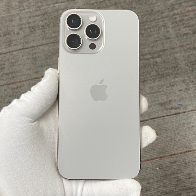 95新 苹果/iPhone 16 Pro Max 256GB 原色钛金属 无锁版 编号96390 