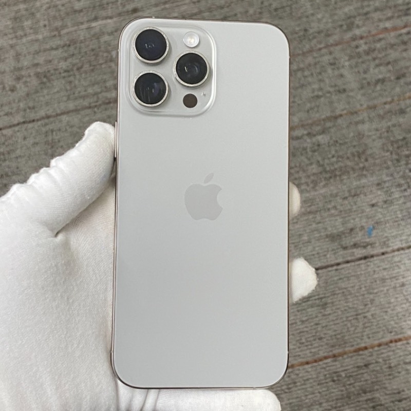 95新 苹果/iPhone 16 Pro Max 256GB 原色钛金属 无锁版 编号81487 