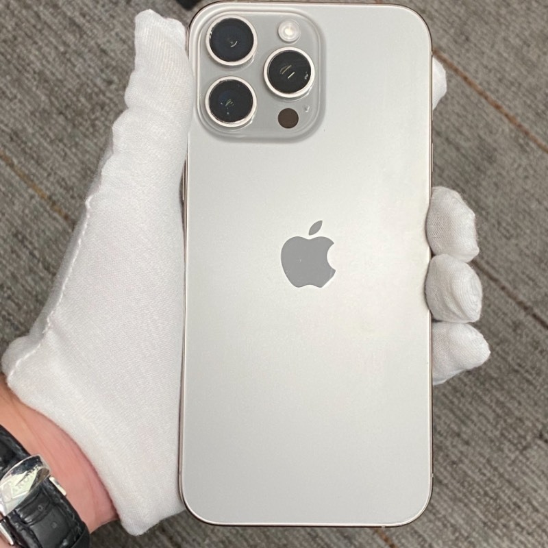 9新 苹果/iPhone 16 Pro Max 512GB 原色钛金属 无锁版 编号67273 