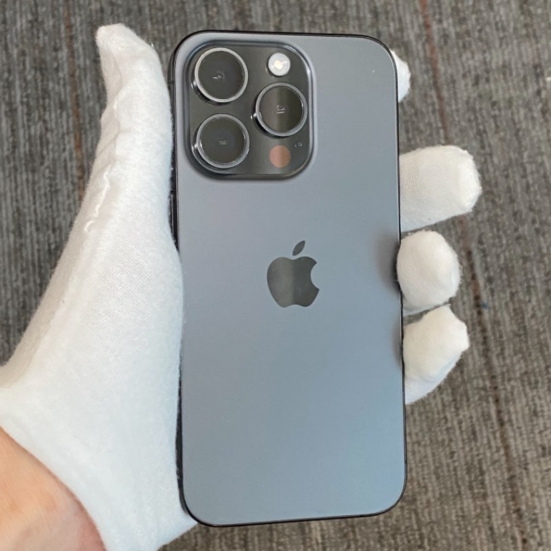 9新 苹果/iPhone 15 Pro 256GB 黑色钛金属 sim卡限制Ver 编号96523 