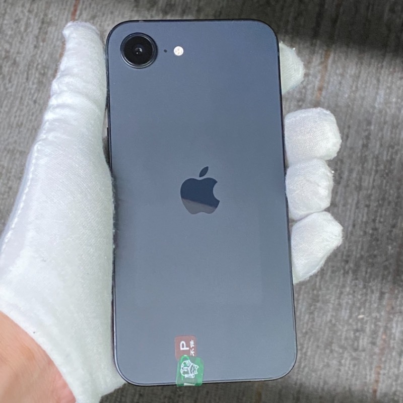 95新 苹果/iPhone 16e 128GB 黑色 sim卡限制ATT 编号81122 