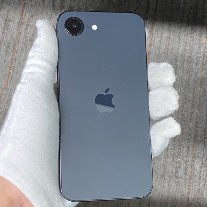 95新 苹果/iPhone 16e 128GB 黑色 sim卡限制ATT 编号14518 