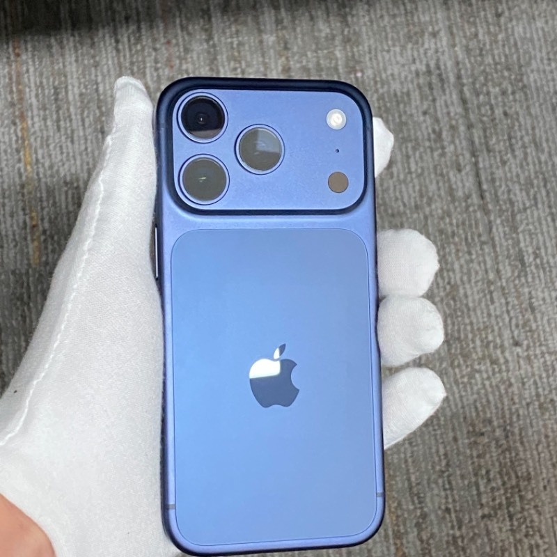 99新 苹果/iPhone 17 Pro 256GB 深蓝色 sim卡限制XF 编号56199 