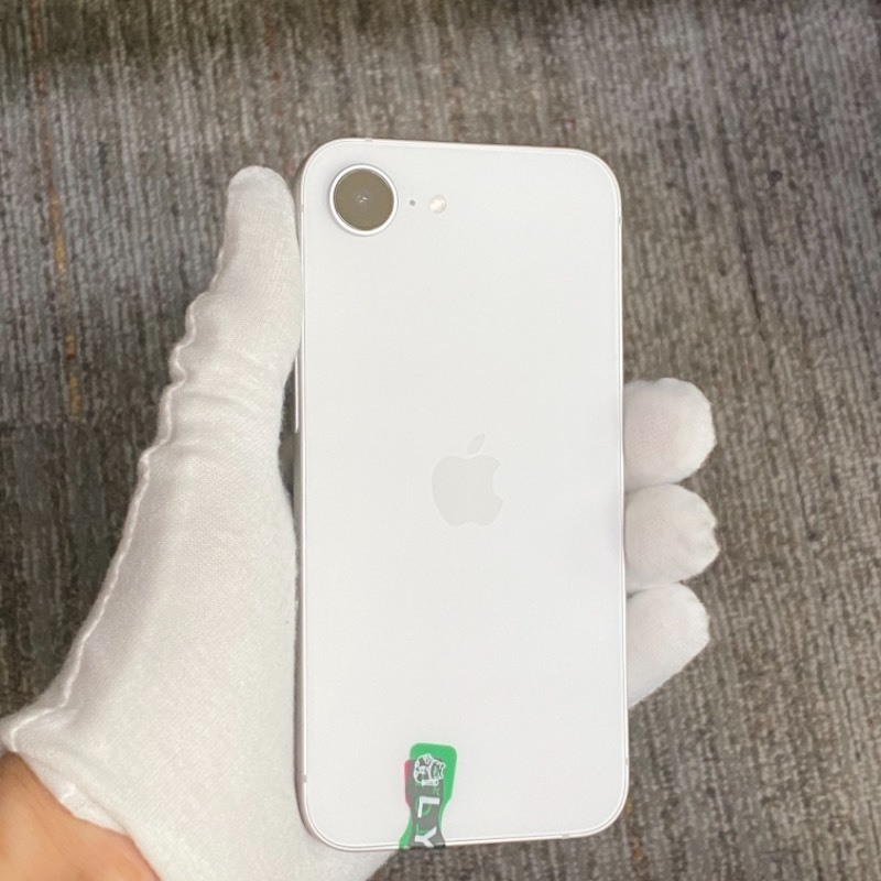 98新 苹果/iPhone 16e 128GB 白色 sim卡限制ATT 编号73088 