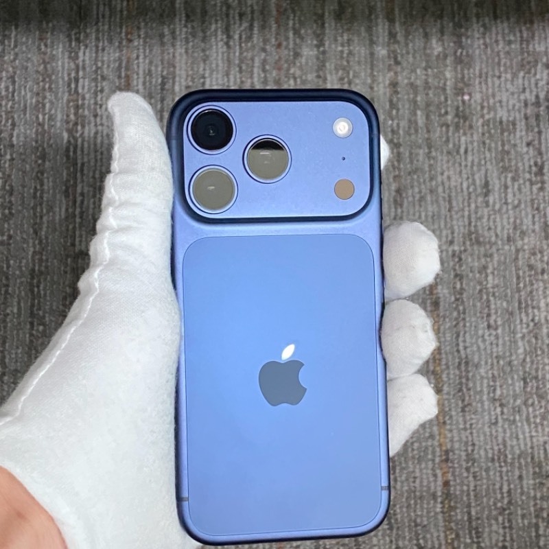 99新 苹果/iPhone 17 Pro 512GB 深蓝色 无锁版 编号62327