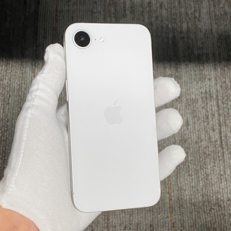 95新 苹果/iPhone 16e 128GB 白色 sim卡限制Cell 编号37520 
