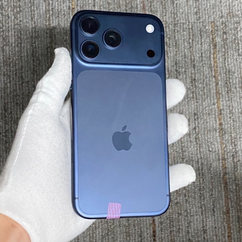 95新 苹果/iPhone 17 Pro Max 256GB 深蓝色 sim卡限制ATT 编号90032 