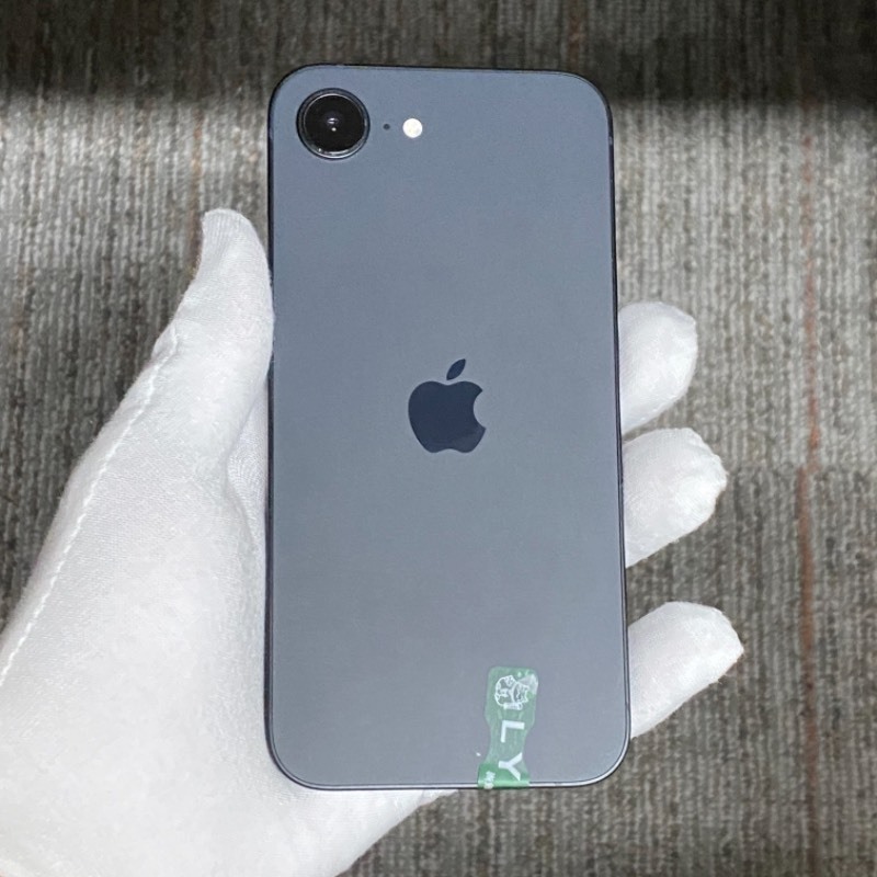 95新 苹果/iPhone 16e 128GB 黑色 无锁版 编号10907