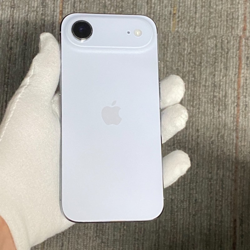 95新 苹果/iPhone Air 256GB 天蓝色 sim卡限制Ver 编号53690 