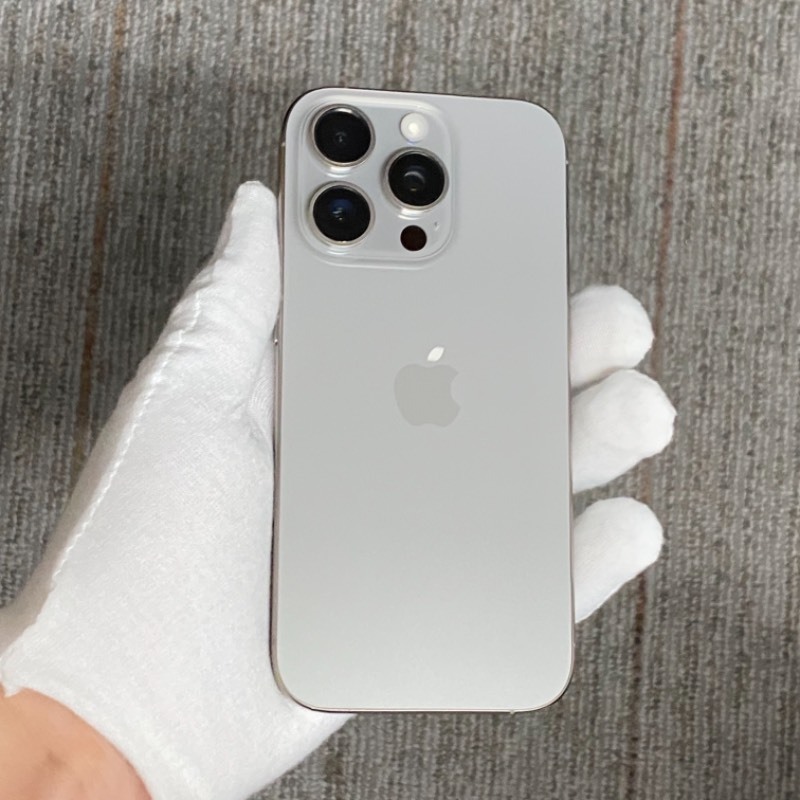 95新 苹果/iPhone 16 Pro 256GB 原色钛金属 sim卡限制ATT 编号66021 