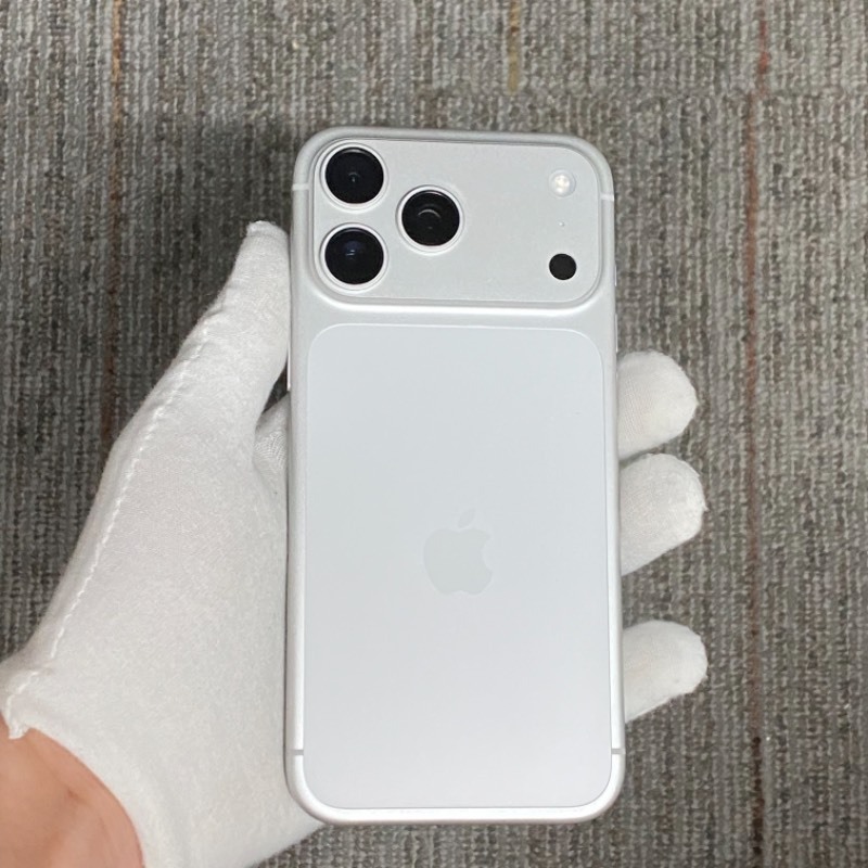 新机 苹果/iPhone 17 Pro Max 512GB 银色 sim卡限制Ver 编号15194 