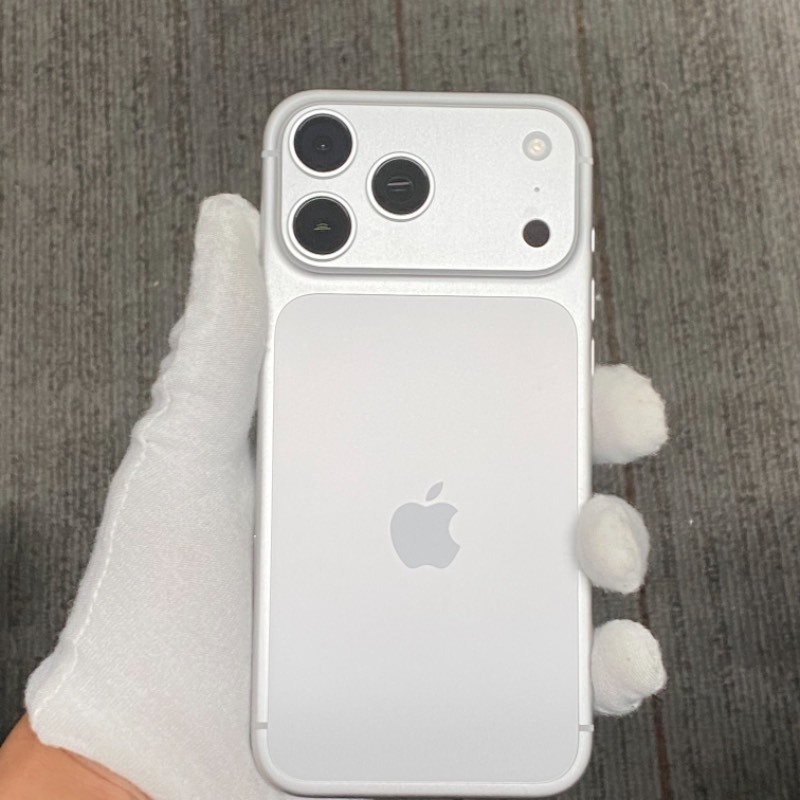 新机 苹果/iPhone 17 Pro Max 256GB 银色 sim卡限制ATT 编号15932 