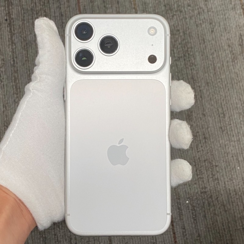 新机 苹果/iPhone 17 Pro Max 256GB 银色 sim卡限制ATT 编号36167 