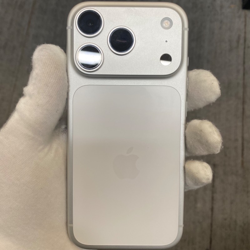 99新 苹果/iPhone 17 Pro 512GB 银色 sim卡限制ATT 编号15049 