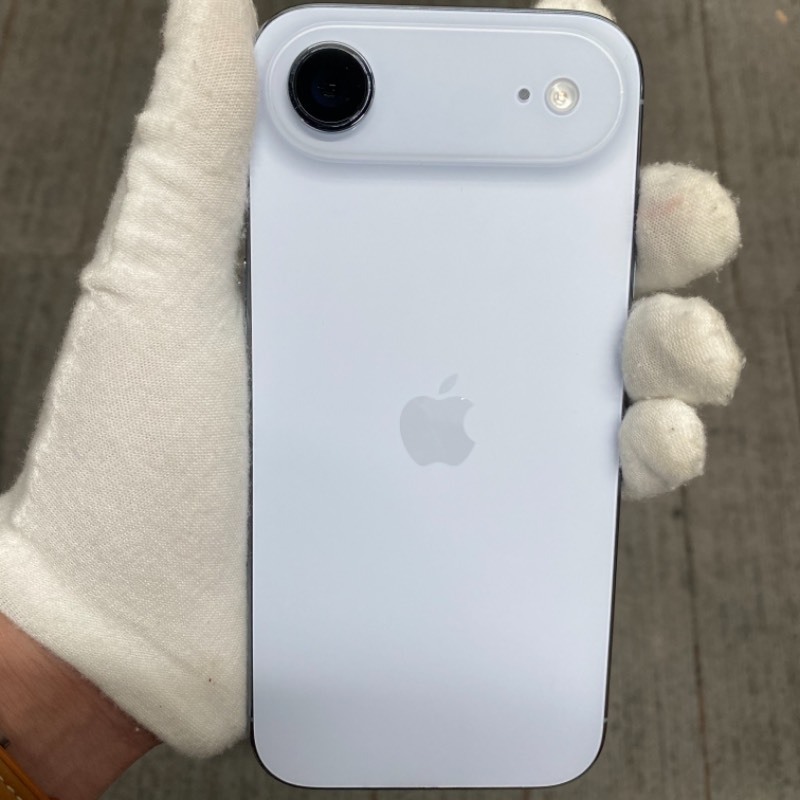 95新 苹果/iPhone Air 256GB 天蓝色 sim卡限制ATT 编号70540 