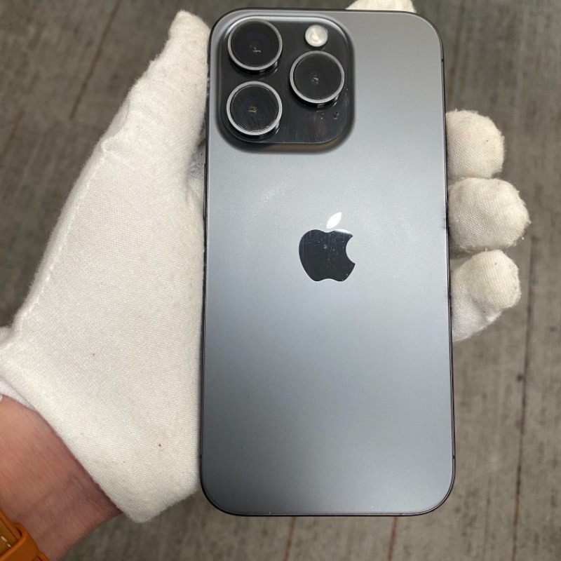 9新 苹果/iPhone 15 Pro 128GB 黑色钛金属 国行 编号40620 
