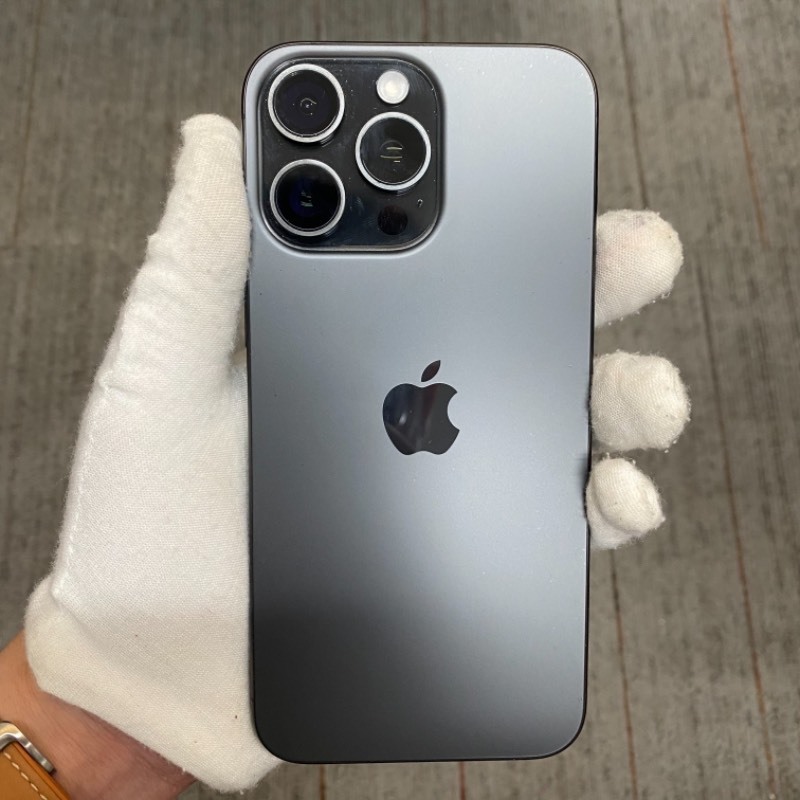 95新 苹果/iPhone 15 Pro Max 256GB 黑色钛金属 sim卡限制Dish 编号81262 