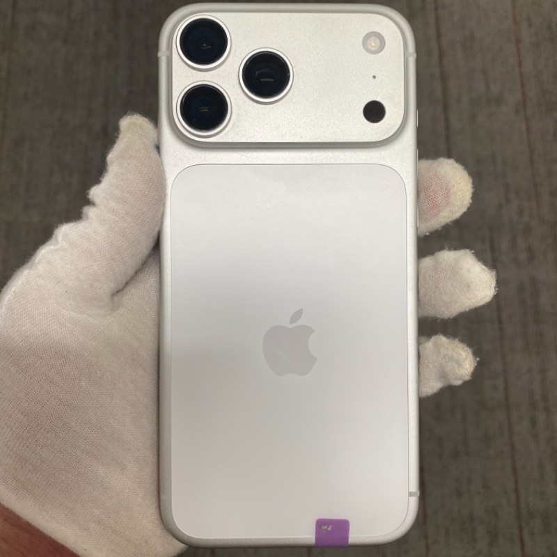 95新 苹果/iPhone 17 Pro Max 512GB 银色 sim卡限制ATT 编号29112 