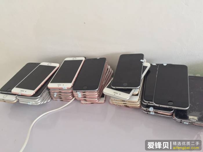 【深不可测】iPhone的水有多深—购机篇-1.jpg