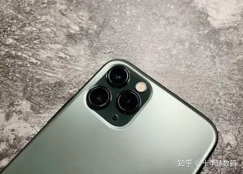 iPhone 11、11 Pro、11 Pro Max 哪个更推荐买？-4.jpg