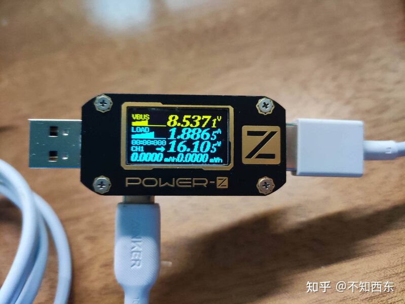 倍思小方充电宝测评：百元预算内，一款值得买的20000mAh-8.jpg