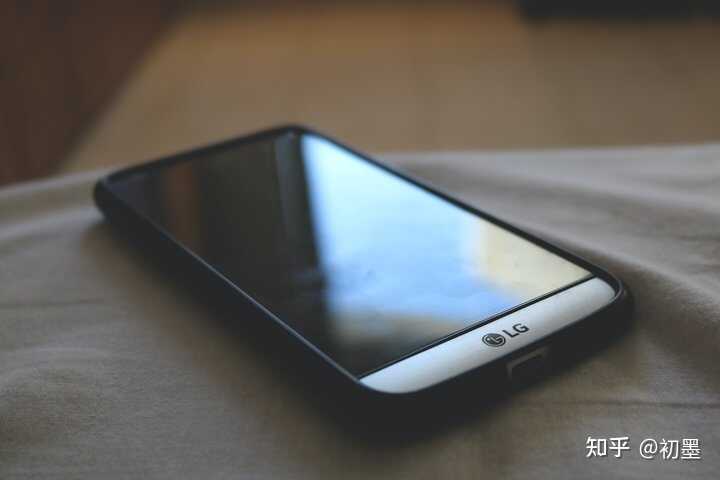 如何看待 LG 宣布退出智能手机业务？LG 是怎样在手机市场节节败退的？为什么会这样？-15.jpg