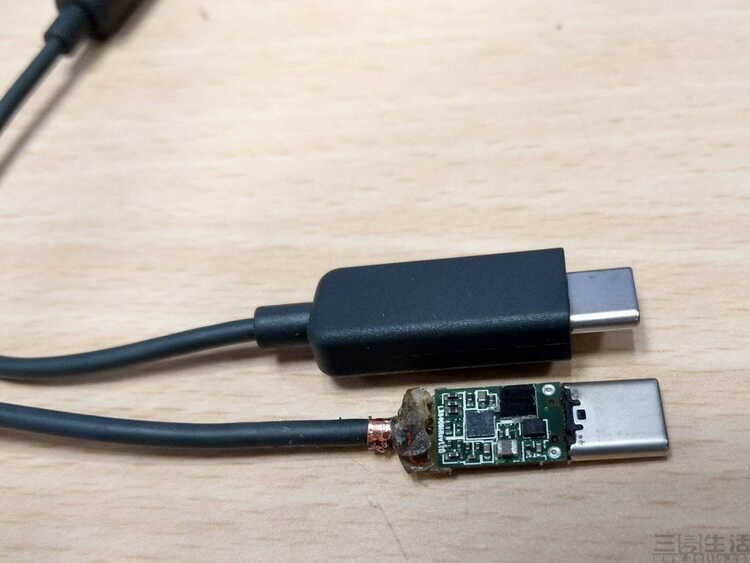 HTC 有哪些黑科技？-2.jpg